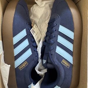NWT Adidas VL Court 3.0 Sneakers